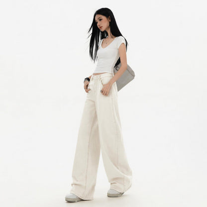 Low-Rise Wide-Leg Jeans