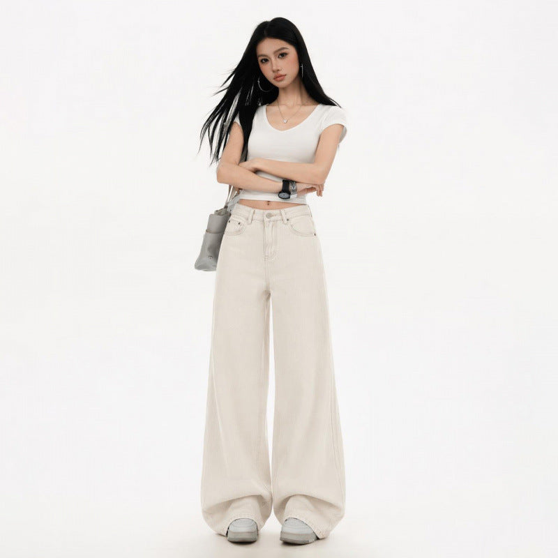 Low-Rise Wide-Leg Jeans