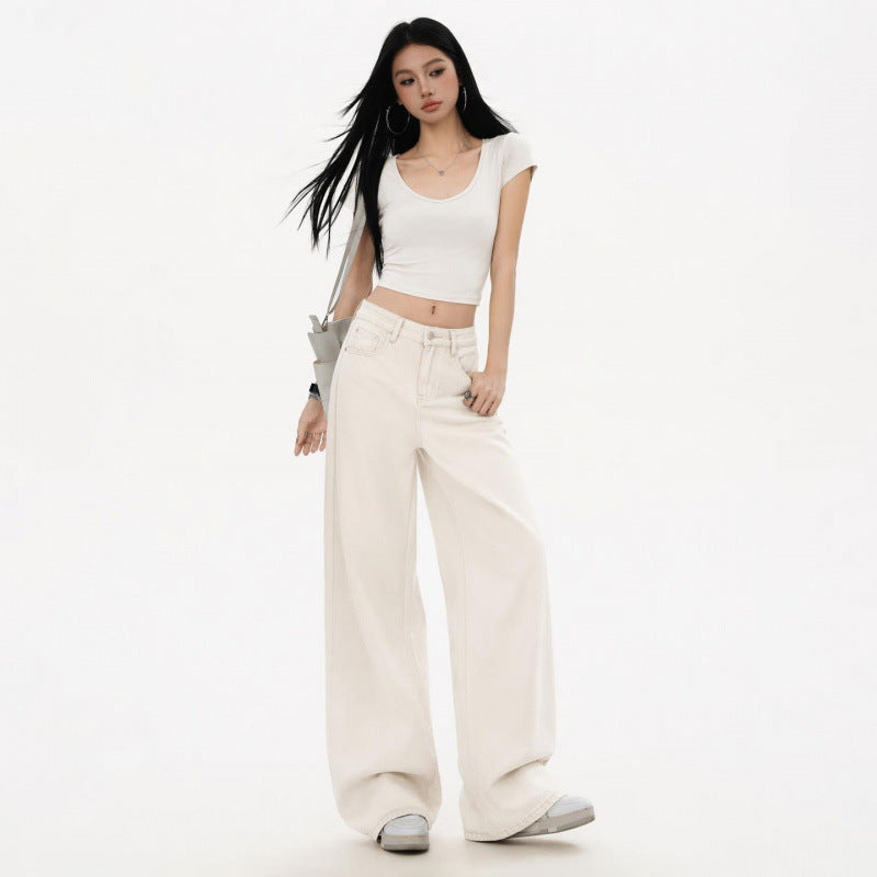 Low-Rise Wide-Leg Jeans