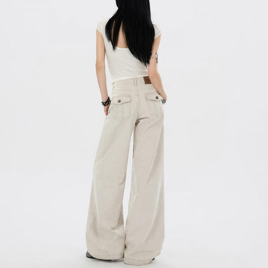 Low-Rise Wide-Leg Jeans