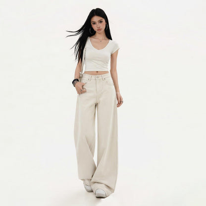 Low-Rise Wide-Leg Jeans