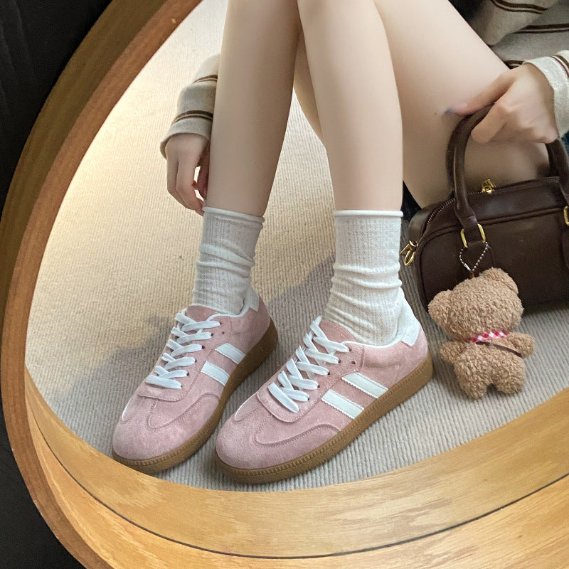 Low-Top Lace-Up Trainers