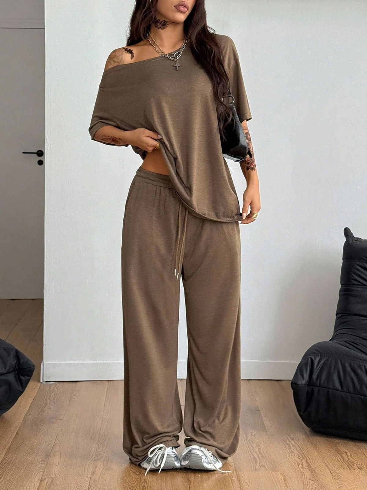 High-Waisted Wide-Leg Jogger Set