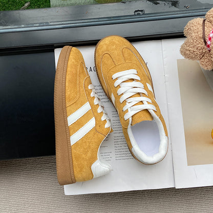 Low-Top Lace-Up Trainers